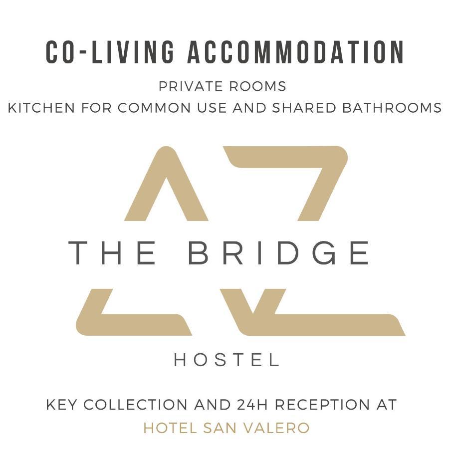 Az The Bridge Hostel - Coliving Saragozza Esterno foto