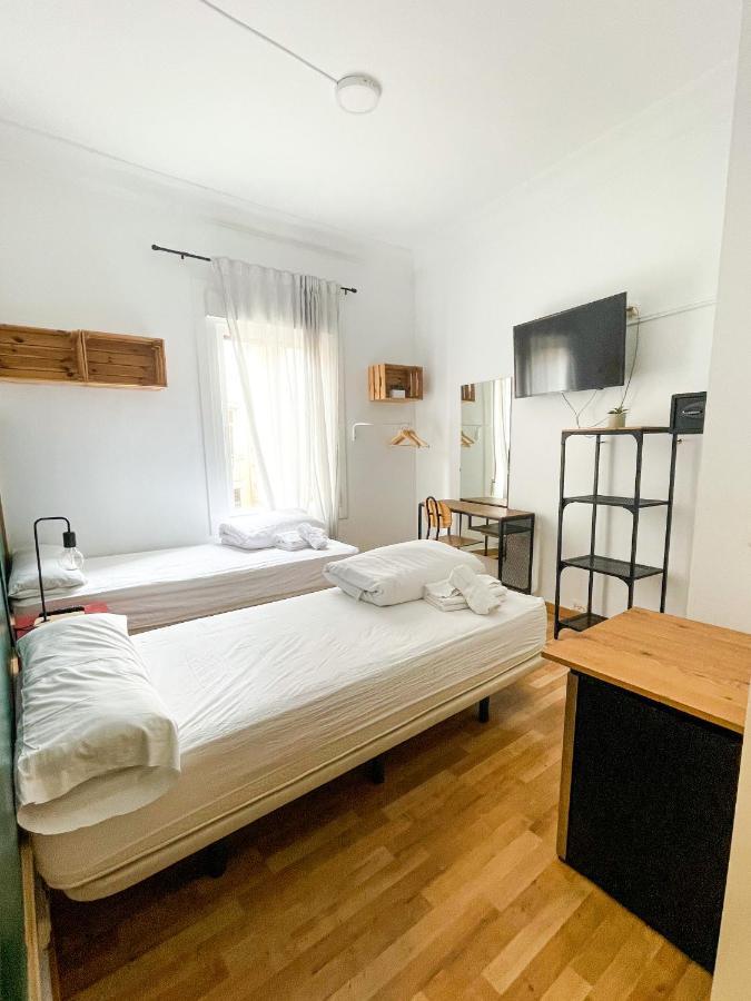 Az The Bridge Hostel - Coliving Saragozza Esterno foto